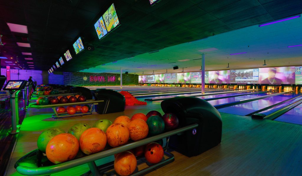Bowl 360, bowling alleys in queens